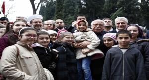 HaberinBakan Avcı, Mehmet Akif Ersoyun Kabrini Ziyaret Etti Açıklamalı Görseli